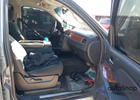 2008 GMC Yukon Sle z USA, uszkodzony, nr VIN 1GKFC13C38J196054